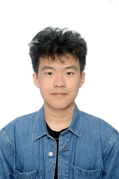 Nicolas — WeWrites 教师